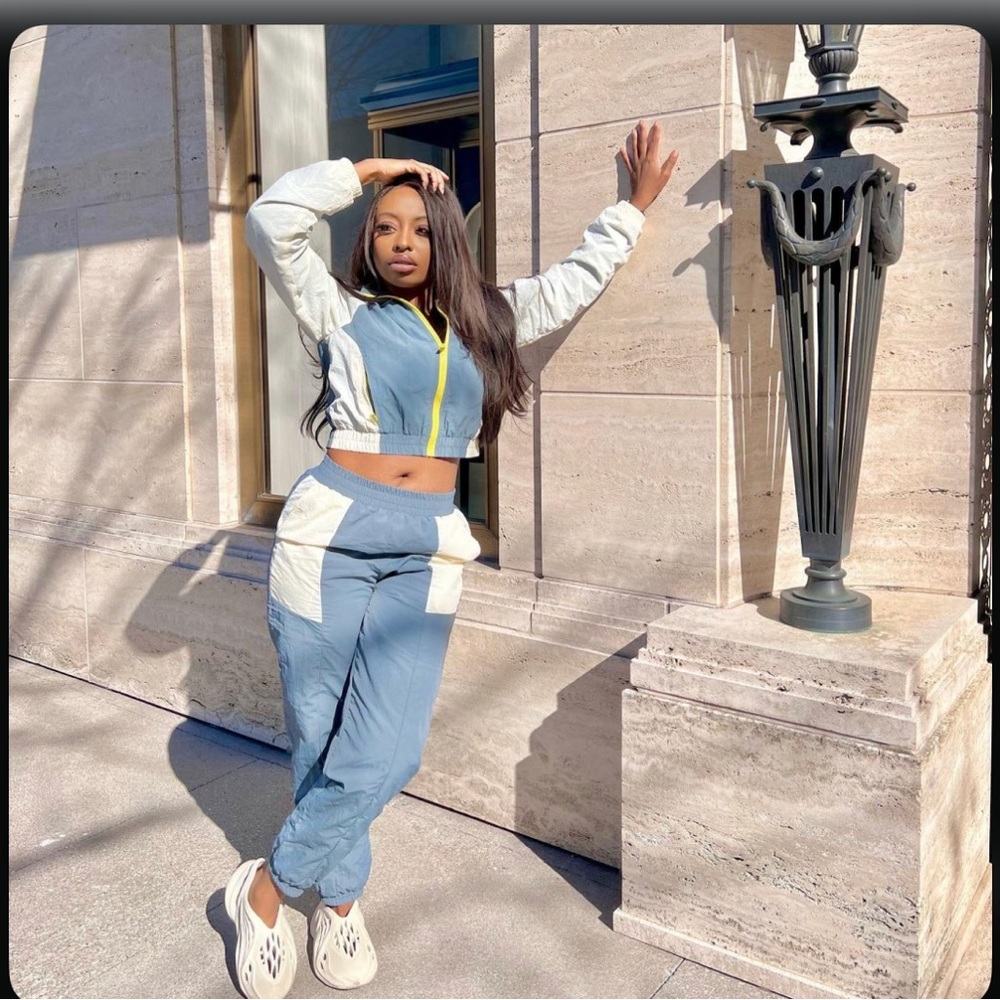 Fabletics Alayia Color Block Track Jacket And Kic… - image 5